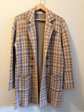 BE COOL Beige and Light Pink Houndstooth Blazer Coatigan